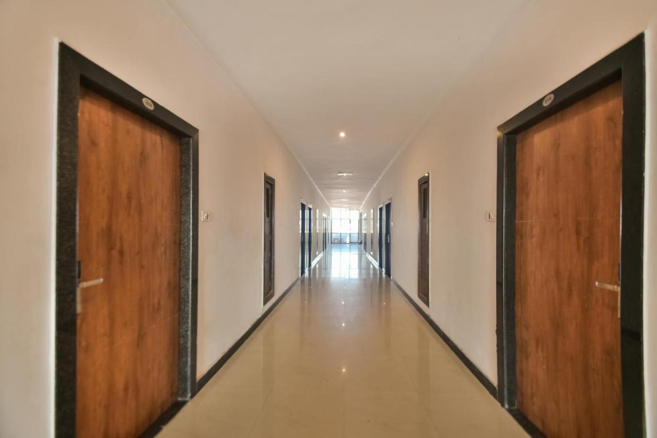 แคปิตัล โอ 48457 อมฤต พาเลซ Hotel Bhilwara ภายนอก รูปภาพ