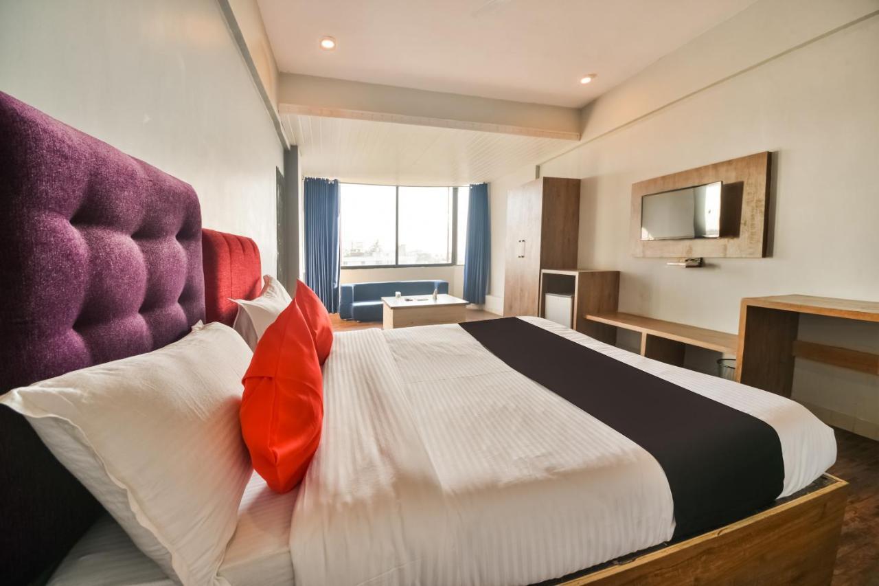 แคปิตัล โอ 48457 อมฤต พาเลซ Hotel Bhilwara ภายนอก รูปภาพ