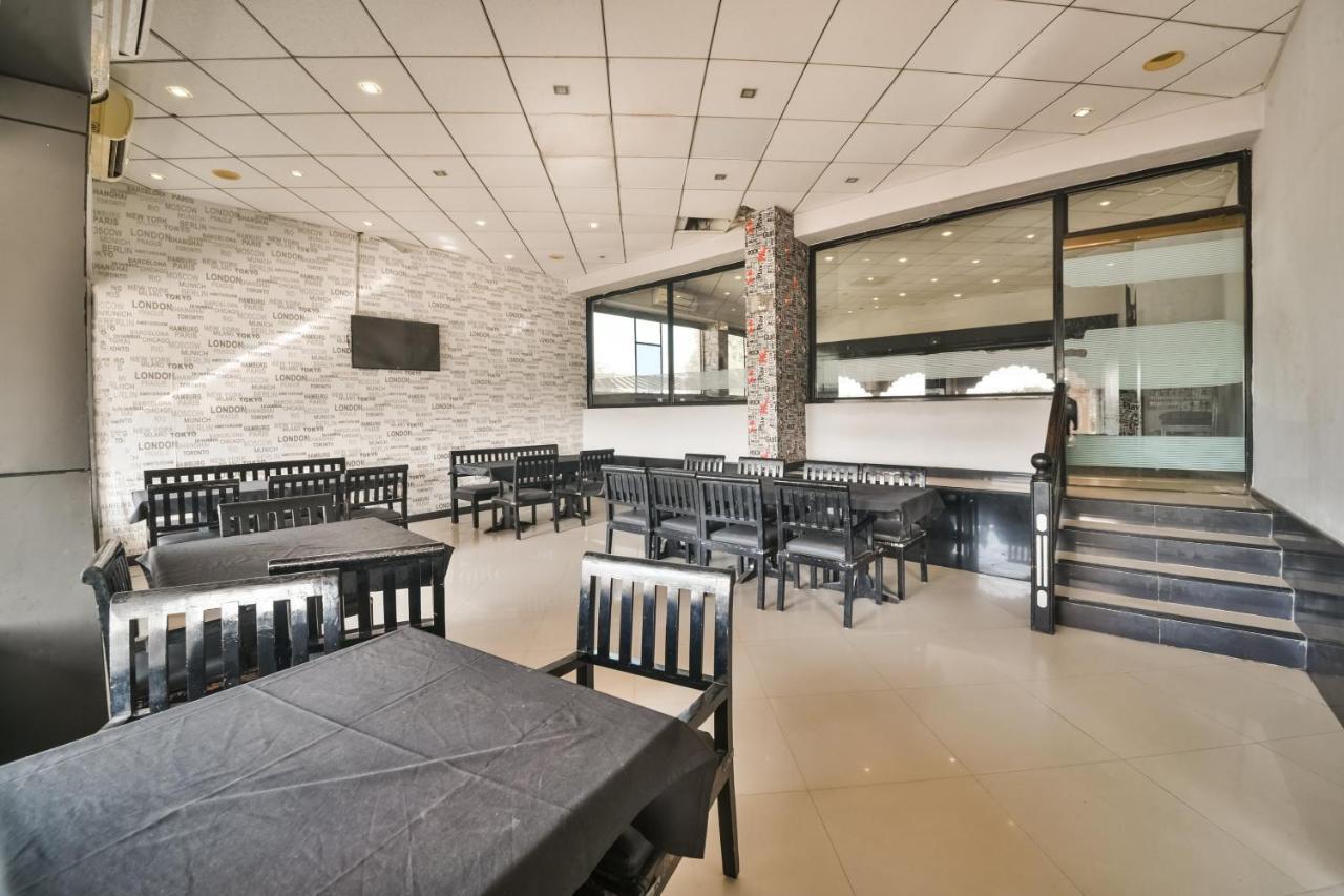 แคปิตัล โอ 48457 อมฤต พาเลซ Hotel Bhilwara ภายนอก รูปภาพ