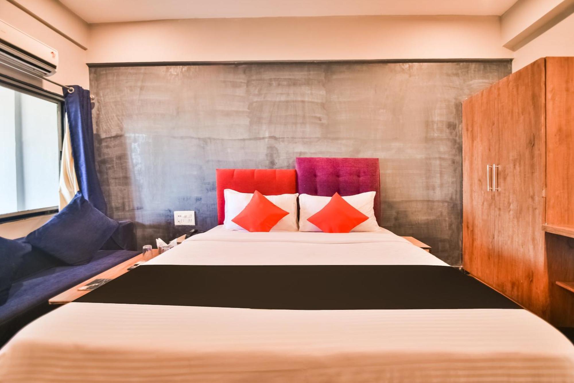 แคปิตัล โอ 48457 อมฤต พาเลซ Hotel Bhilwara ภายนอก รูปภาพ